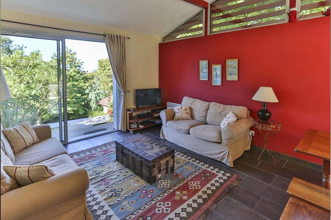 Itsasoa in Saint-Pierre-d'Irube, Bayonne region