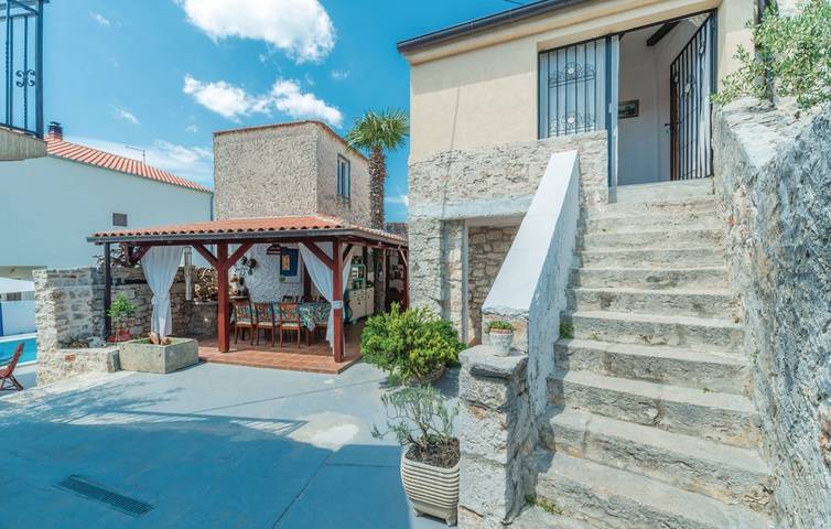 Villa pour 8 personnes, avec terrasse et piscine à Tisno - 3