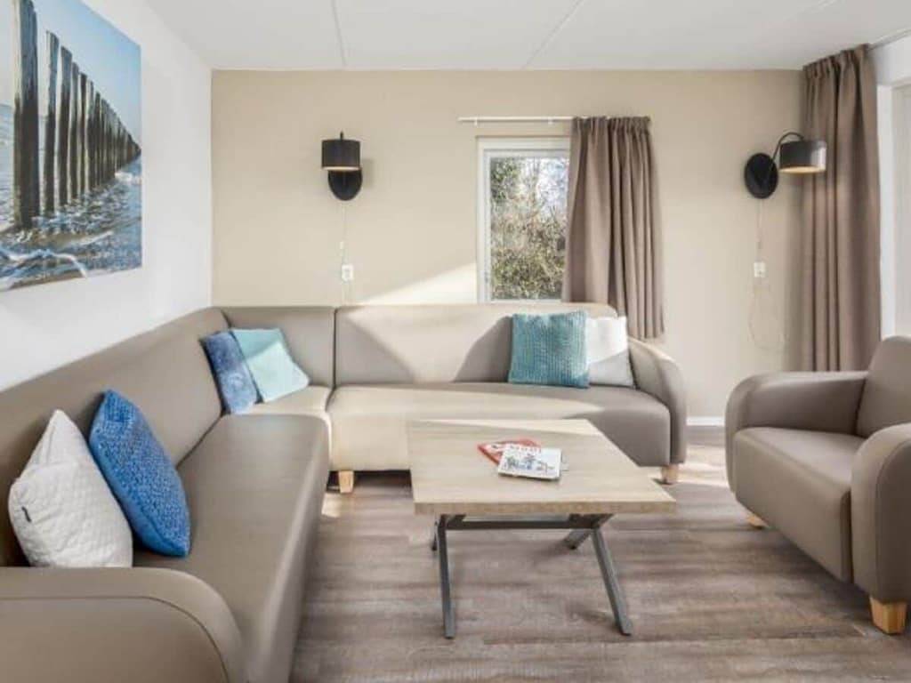 Ferienhaus mit 2 Schlafzimmer in Renesse Strand, Renesse