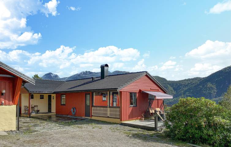 Ferienhaus für 5 Personen, mit Terrasse und Garten sowie Ausblick
