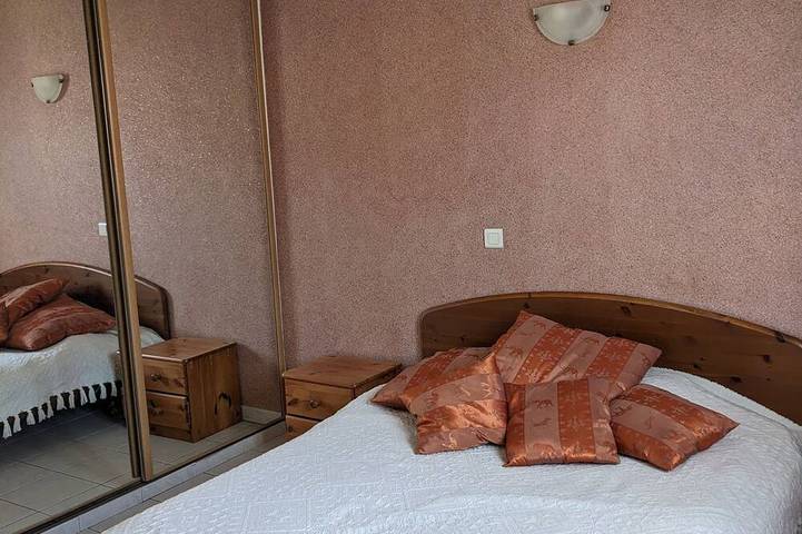 Location de vacances pour 9 personnes, avec jardin et terrasse à Valergues - 2