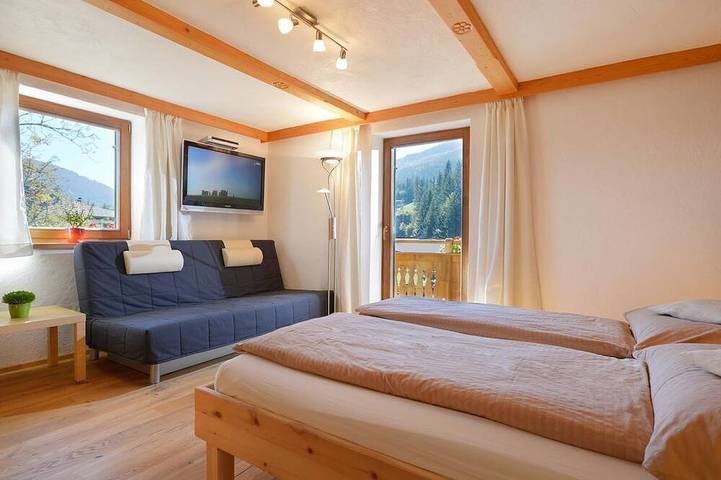 Bauernhof für 5 Personen, mit Balkon und Garten, mit Haustier in Ellmau - 2