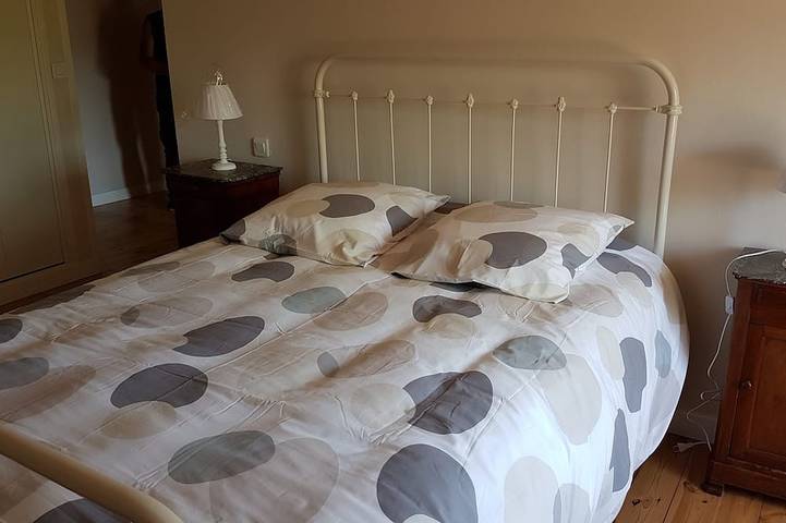 Gîte pour 6 personnes, avec jardin et terrasse dans Perpezat - 4