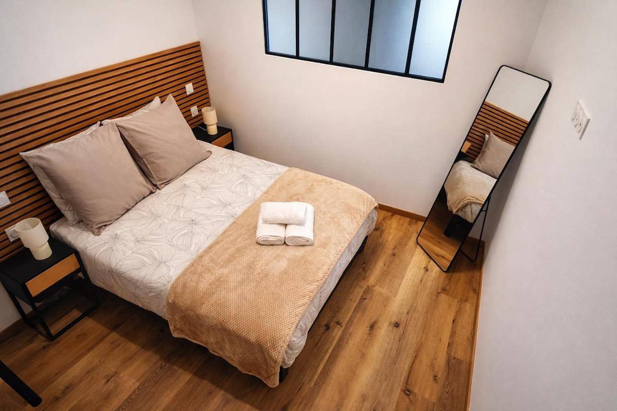 Appartement entier, Mont-Royal By Casagers -Wifi-Netflix-Climatisation in Montréal (Gers), Gers