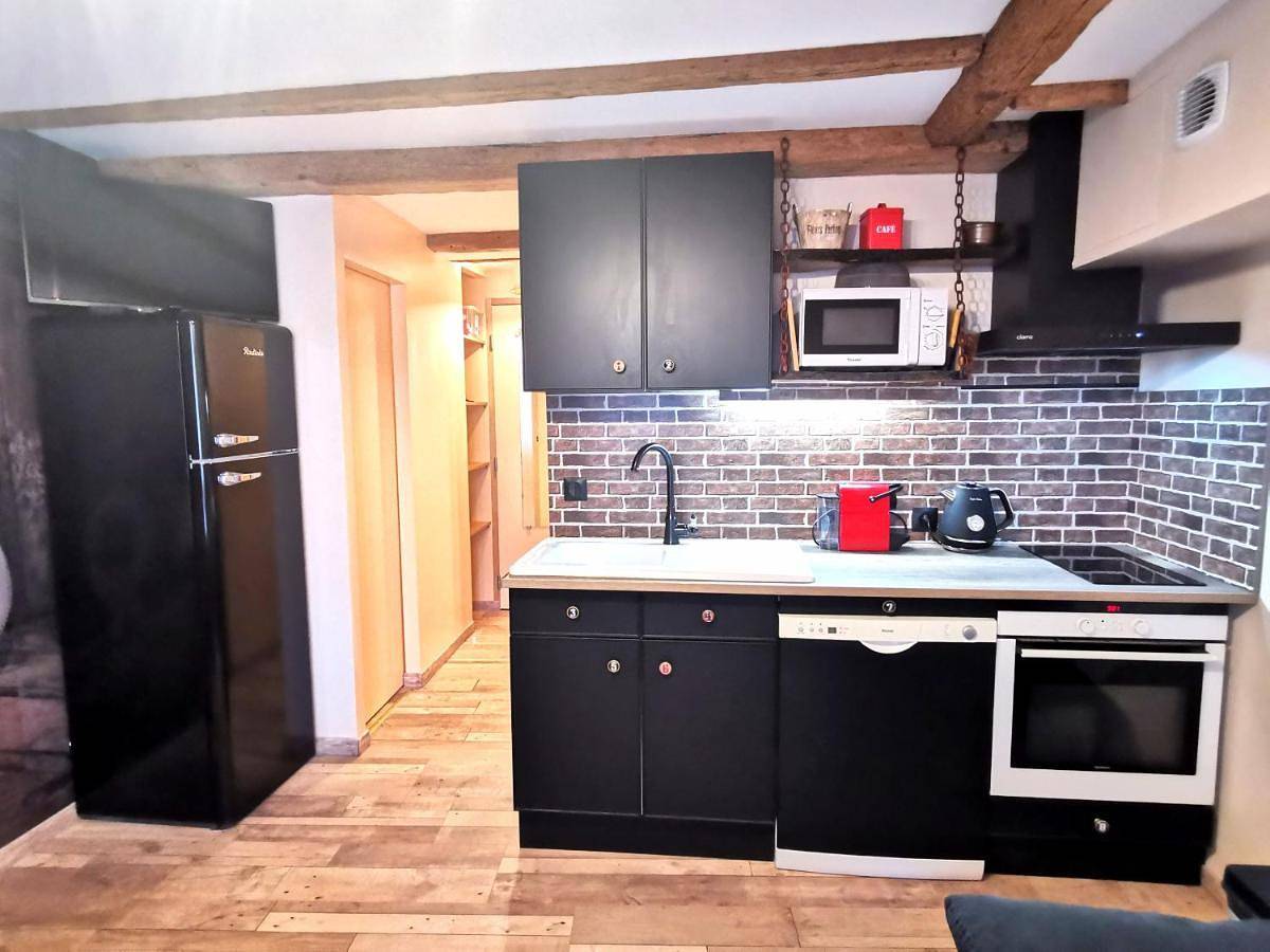 Appartement entier, Le Vieux Tacot avec garage in Le Puy-en-Velay, Haute-Loire