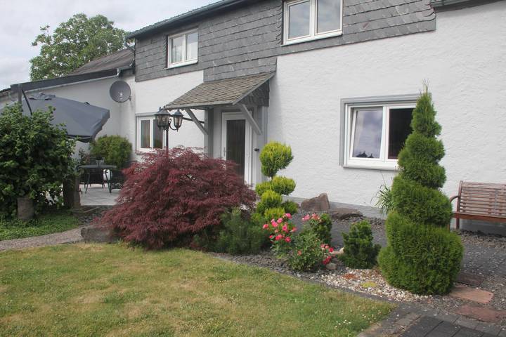 Ferienwohnung für 5 Personen, mit Garten und Sauna sowie Terrasse im Hunsrück - 2