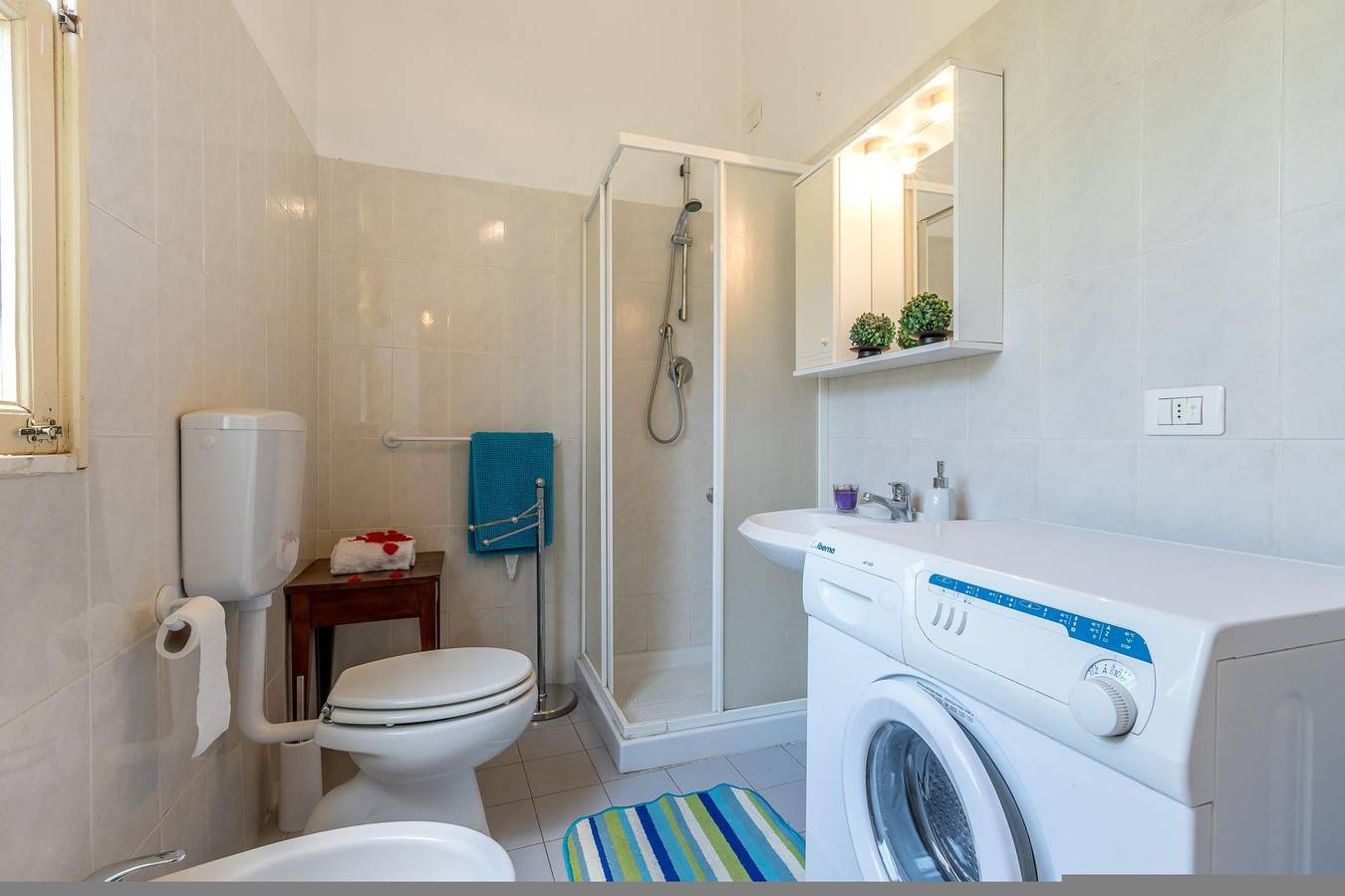Appartamento intero, Appartamento vacanze per 6 persone con giardino in Lido di Camaiore, Pietrasanta