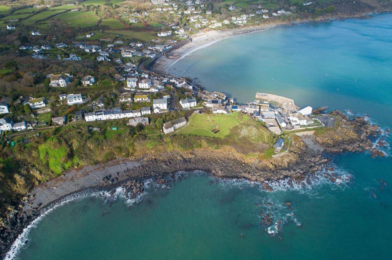 Little Chy an Mor in Coverack, Cornwall