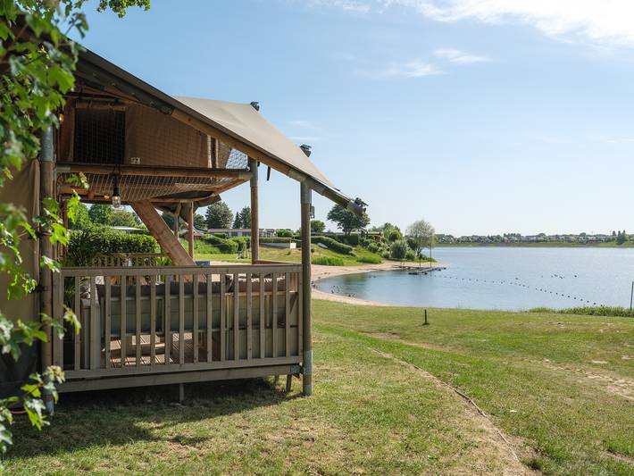 Zelt für 8 Personen, mit Terrasse und Ausblick in Zevenaar - 2