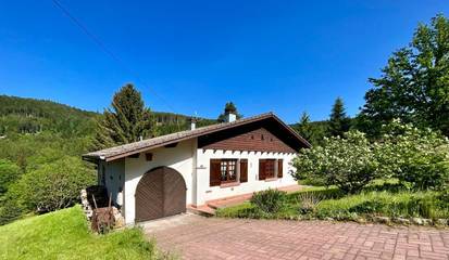 Maison de campagne pour 8 personnes, avec jardin et vue à Gerbépal