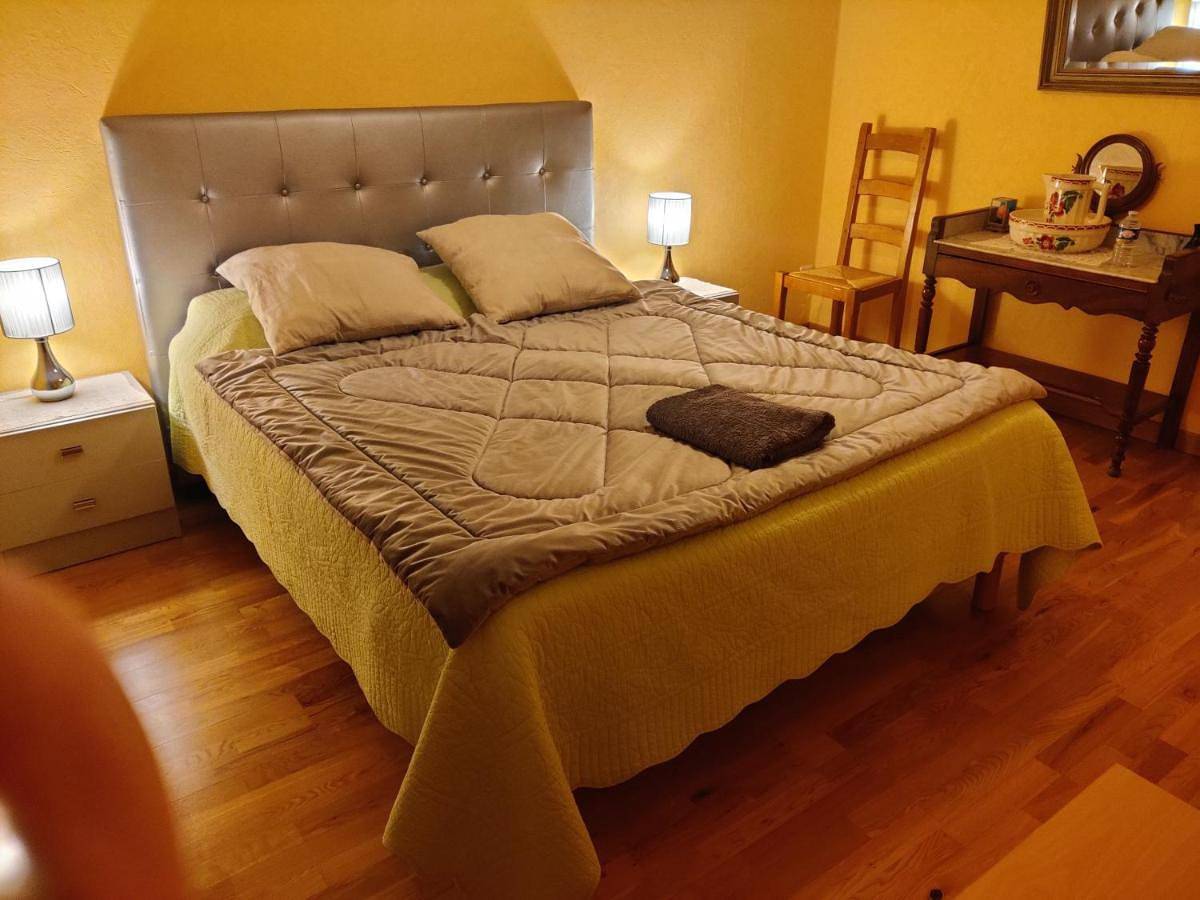 Chambre dans une maison in Chassagnes (Haute-Loire), Parc Naturel Régional Livradois-Forez