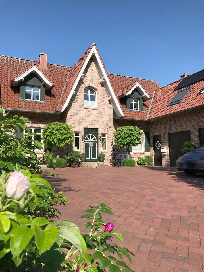 Ferienwohnung für 4 Personen, mit Balkon und Terrasse sowie Garten und Ausblick in Hilter