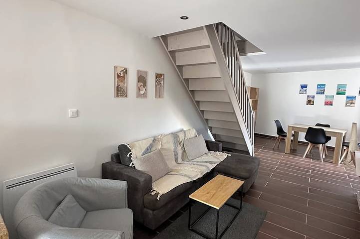 Apartamento entero, Cosy duplex in the heart of town in Lunel, Costa mediterránea (Francia)