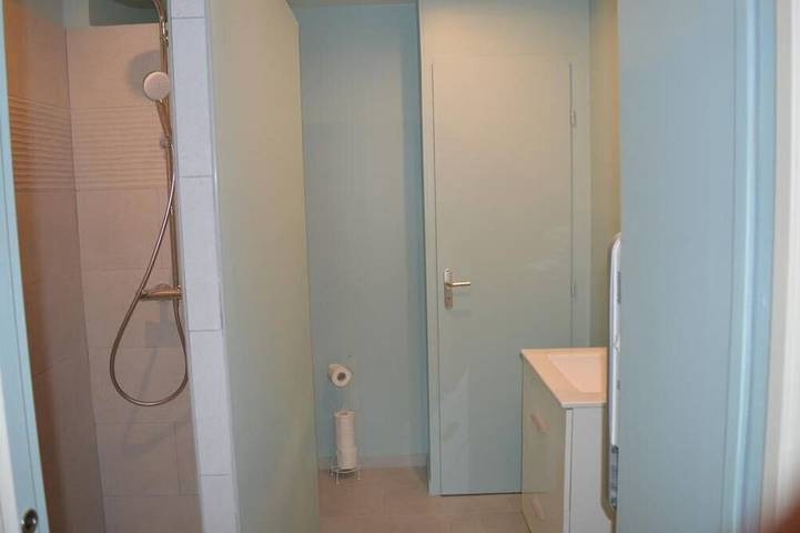 Ganze Wohnung, City Center Apartment in Saint-Amand-les-Eaux, Valenciennes und Umgebung