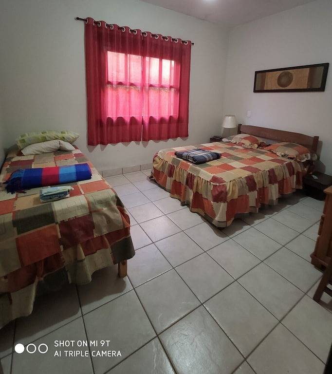 Riviera - Schönes Haus in Strandnähe -3 Schlafzimmer (1 en suite) -3 Bäder-M4 in Praia São Lourenço, Bertioga