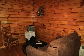 Chalet for 2 Guests in Hocking Hills, Hocking County, Picture 1