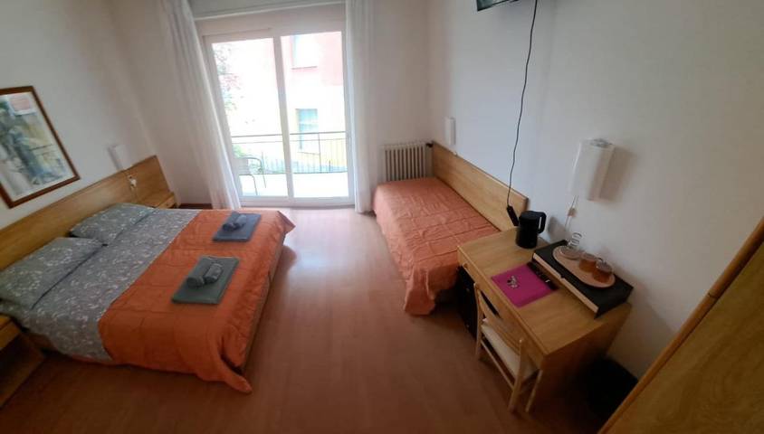 BnB für 2 Personen, mit Seeblick und Terrasse sowie Ausblick am Gardasee - 4