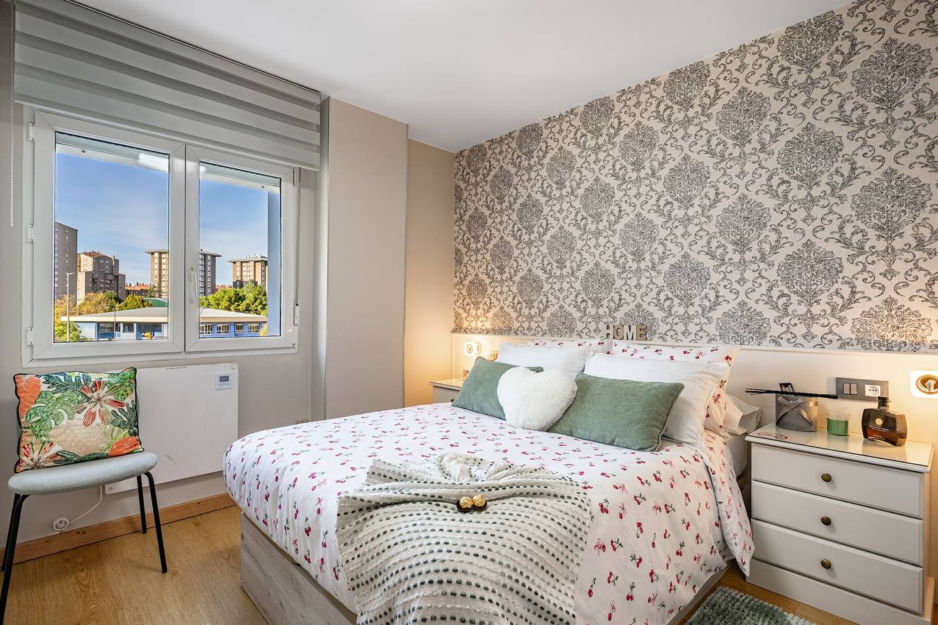 Apartamento entero, Apartamento 'Rincón De Julia' con Wi-Fi in Distrito Centro (Gijón), Gijón