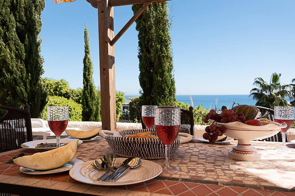 Gerade Hinzugefügt! Private Villa Mit Herrlichem Meerblick 150 m Zum Strand in Playa de las Ventanicas, Mojácar