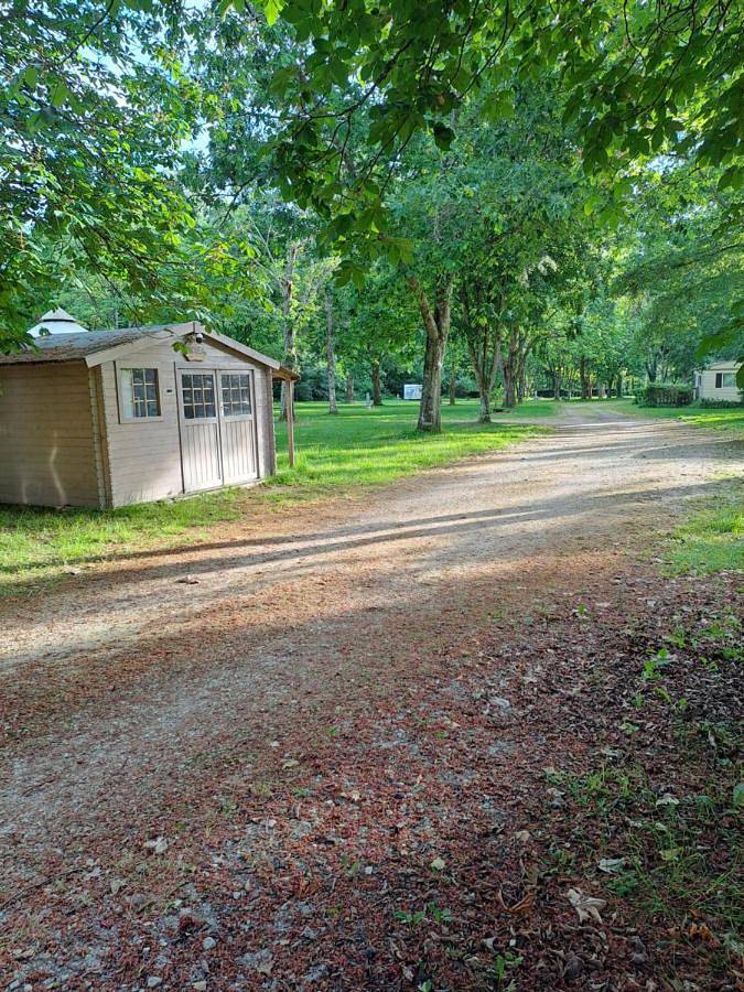 Location de vacances pour 4 personnes, animaux acceptés à Ivoy-le-Pré - 4