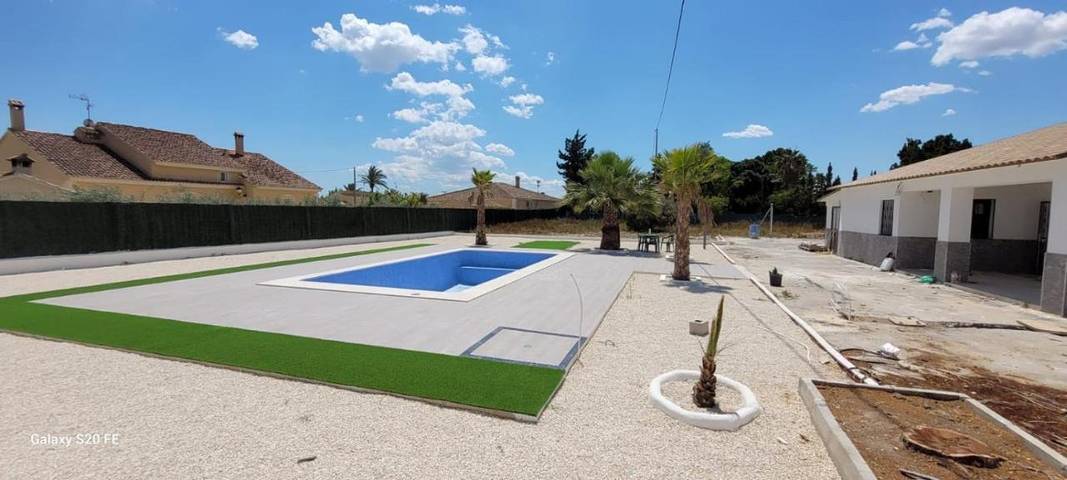 Casa rural para 8 personas, con piscina además de terraza y jacuzzi en Elche - 3