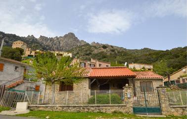 Maison de vacances pour 6 personnes, avec jardin et terrasse en Corse