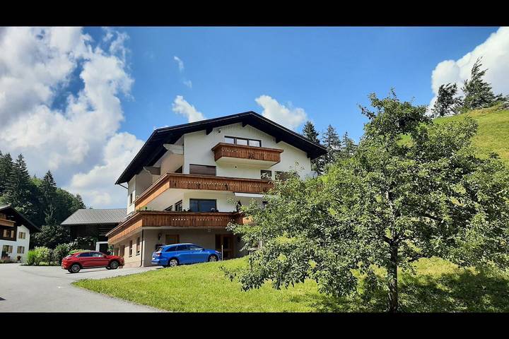 Ganze Wohnung, Ferienwohnung Tschagguns, studio Apartment für 2 bis 4 Personen in Tschagguns, Schruns-Tschagguns