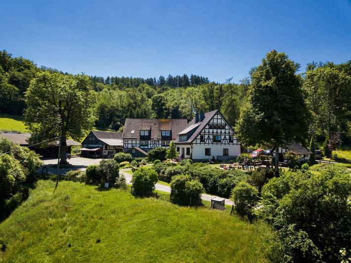 Bauernhof für 3 Personen, mit Balkon und Balkon/Terrasse sowie Terrasse und Garten