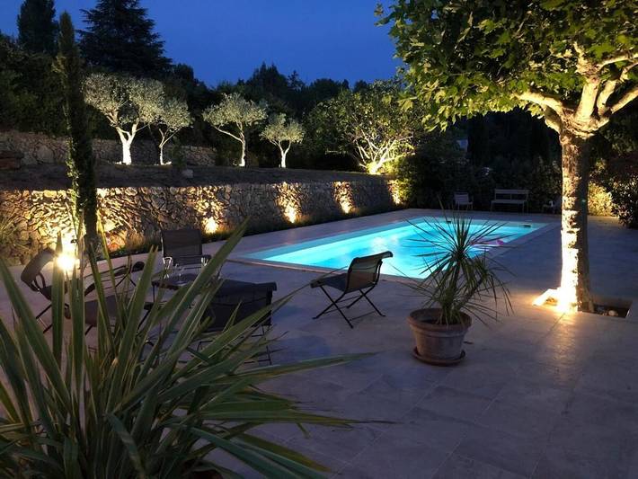 Villa pour 4 personnes, avec Balcon et Terrasse ainsi que Jardin et Piscine à Le Castellet - 2