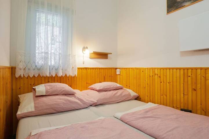 Piccola in Balatonakali, Balatonfüredi járás