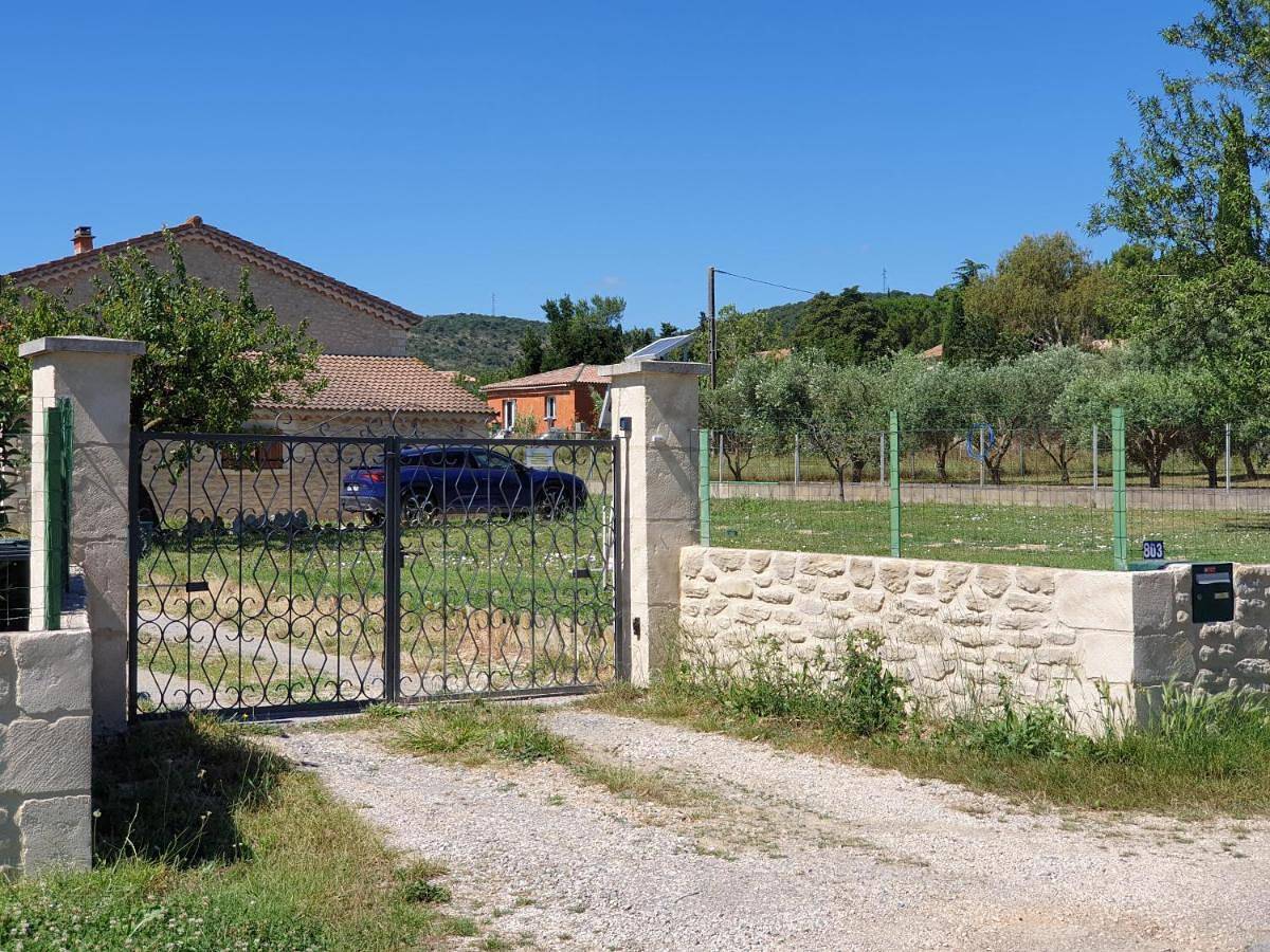Appartement entier, One-Bedroom Apartment in Saint-Christol-lès-Alès, Parc national des Cévennes