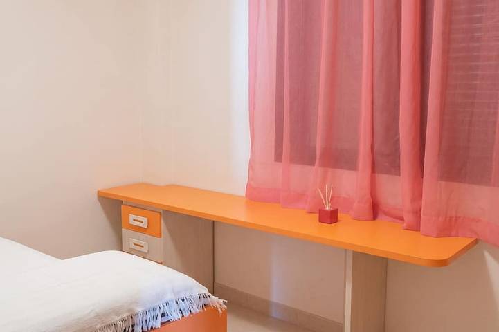 Ganze Wohnung, Homerez - Wohnung in Almería mit Pool in Retamar, Almería