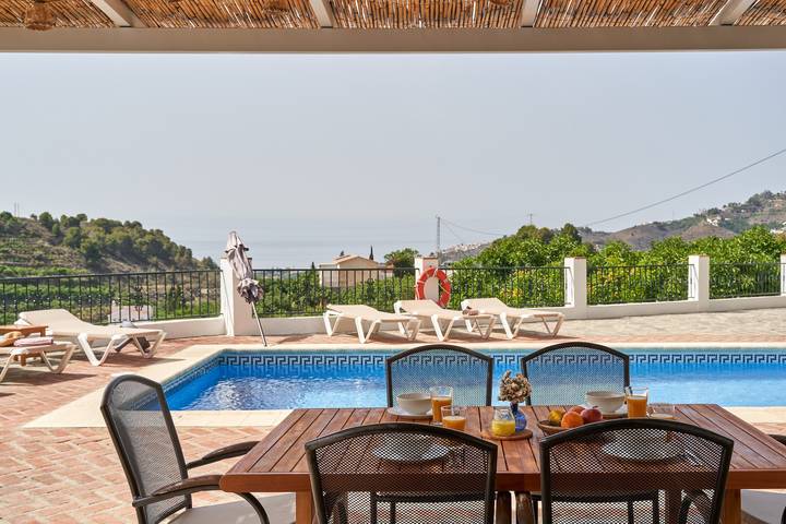 Ferienhaus 'Cortijo Los Ángeles Morea' mit Meerblick, Wlan und Klimaanlage in Frigiliana, Cordillera Penibética