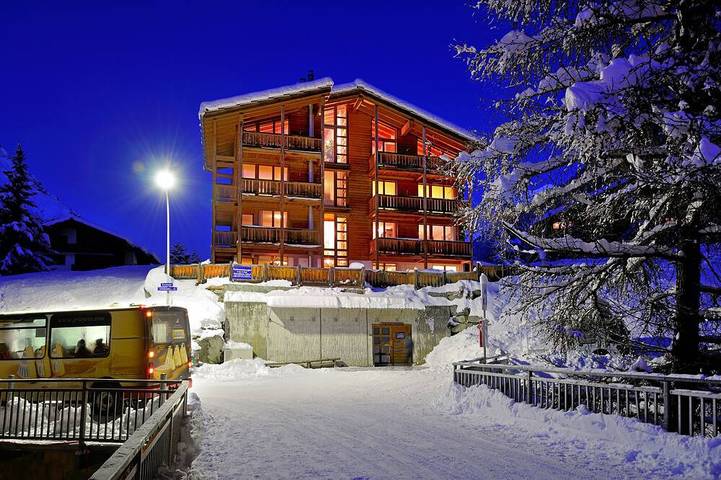 Chalet pour 5 personnes, avec balcon, animaux acceptés à Zermatt