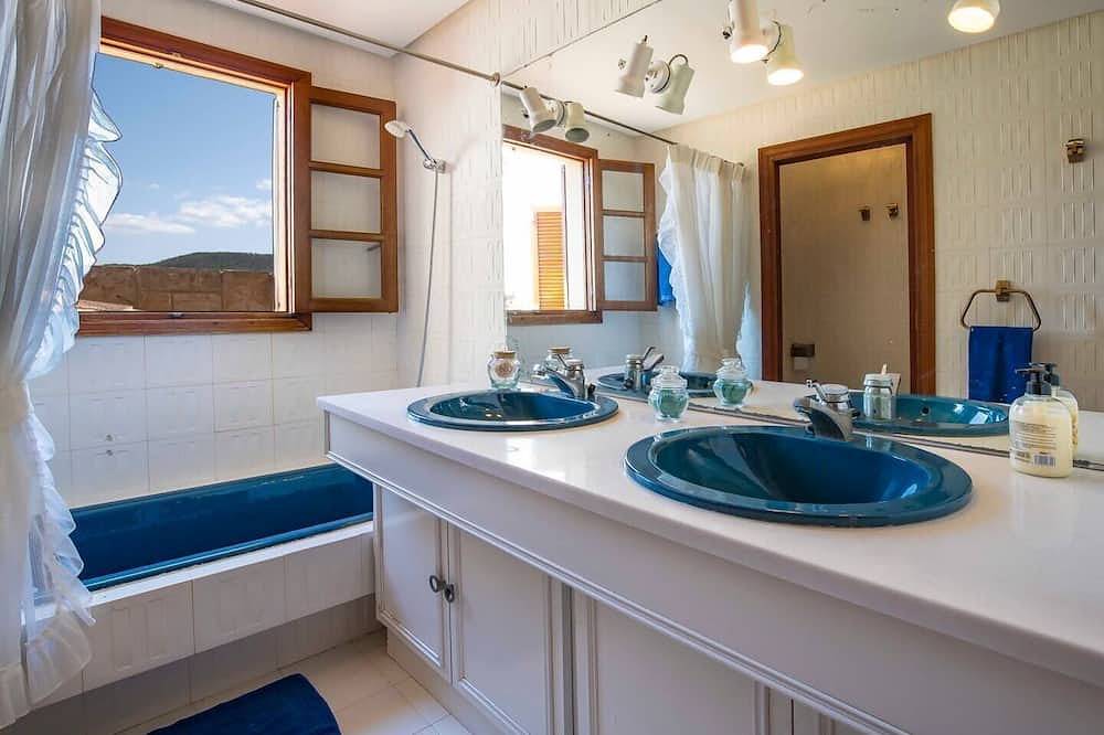 Villa avec vue sur le port d'Andratx avec piscine privée in Port d'Andratx, Andratx