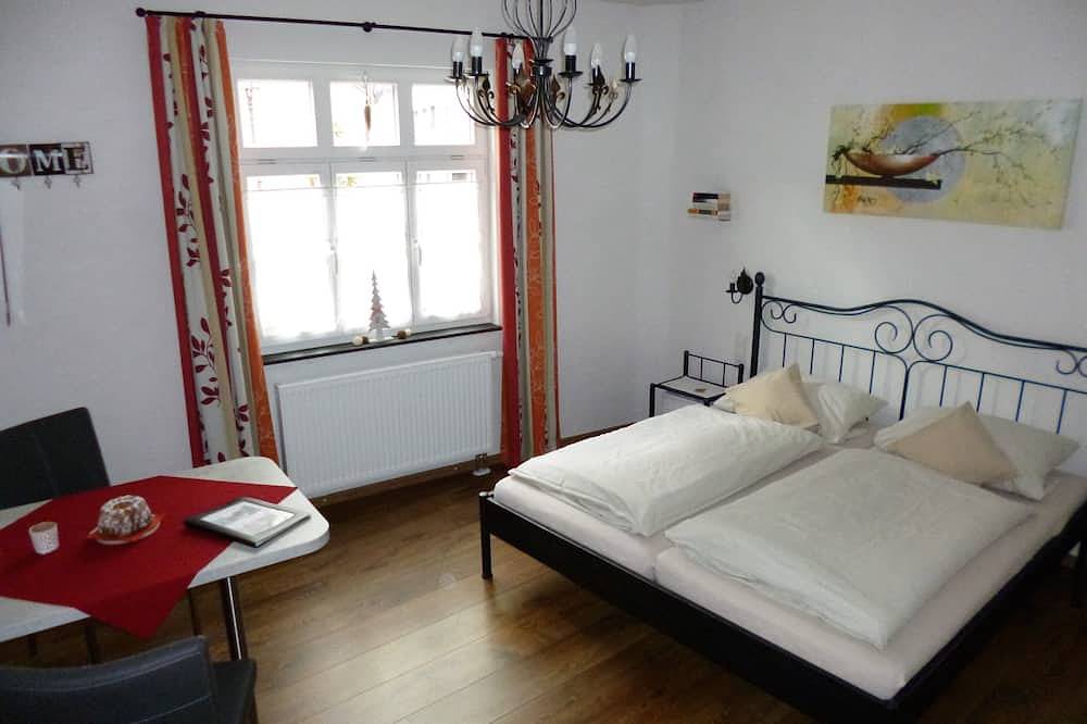 Ganze Wohnung, Appartement im historischen Ortskern von Bacharach, Ohne Bahnlärm!  Erdgeschoss in Bacharach, Mittelrhein