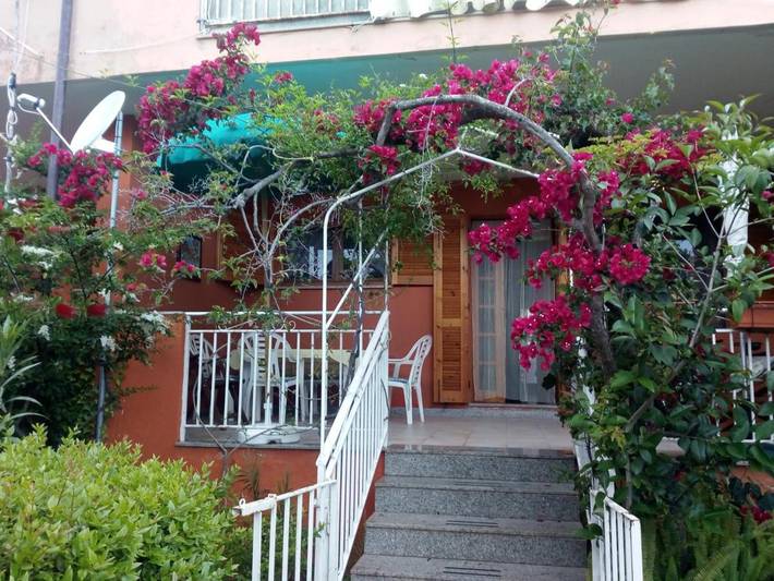 Appartement de vacances pour 3 personnes, avec jardin et terrasse
