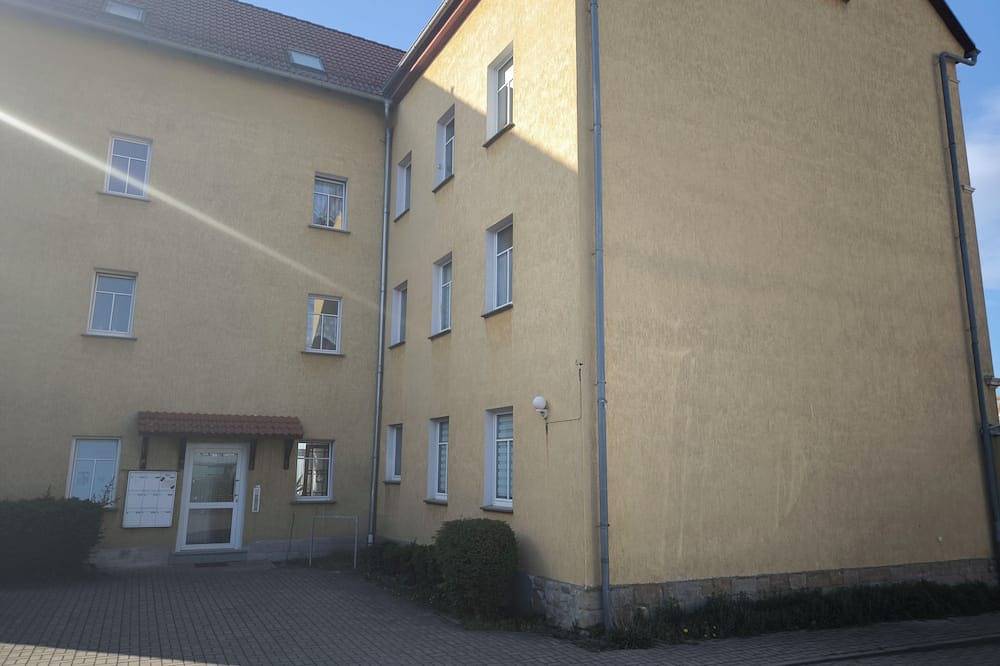 Ganze Wohnung, R2Living die kleine Ferienwohnung für einen angenehmen Aufenthalt in Zeitz, Saale-Unstrut