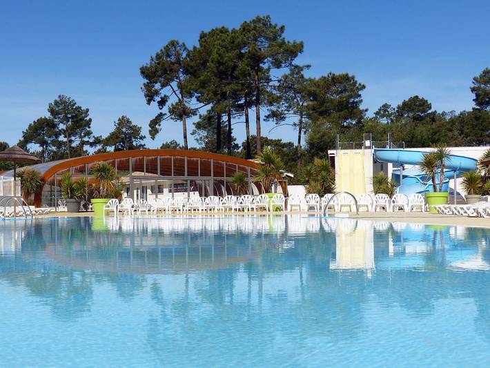 Camping pour 8 personnes, avec Piscine et Sauna au Cap Ferret