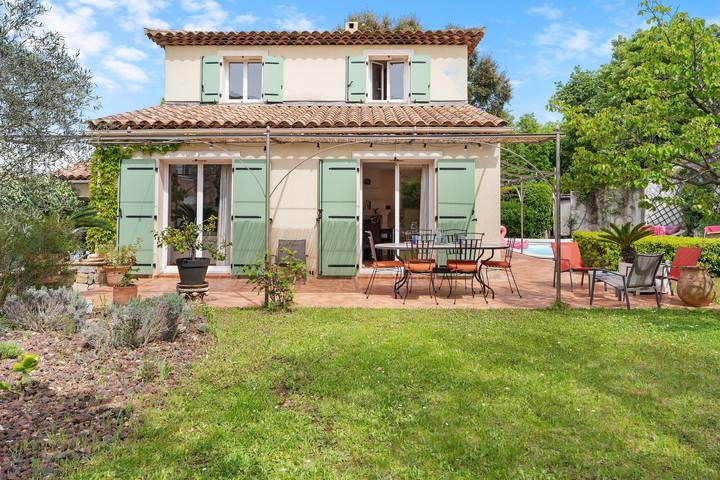 Freistehende provenzalische Villa mit privatem Pool, Wlan und Klimaanlage in Six-Fours les Plages, Mittelmeerküste (Frankreich)
