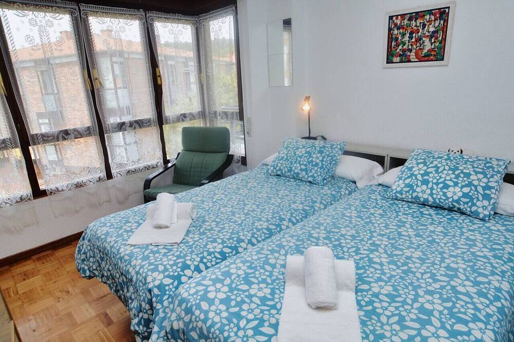 Entire apartment, Apto de 2 dormitorios y terraza in Isla, Arnuero