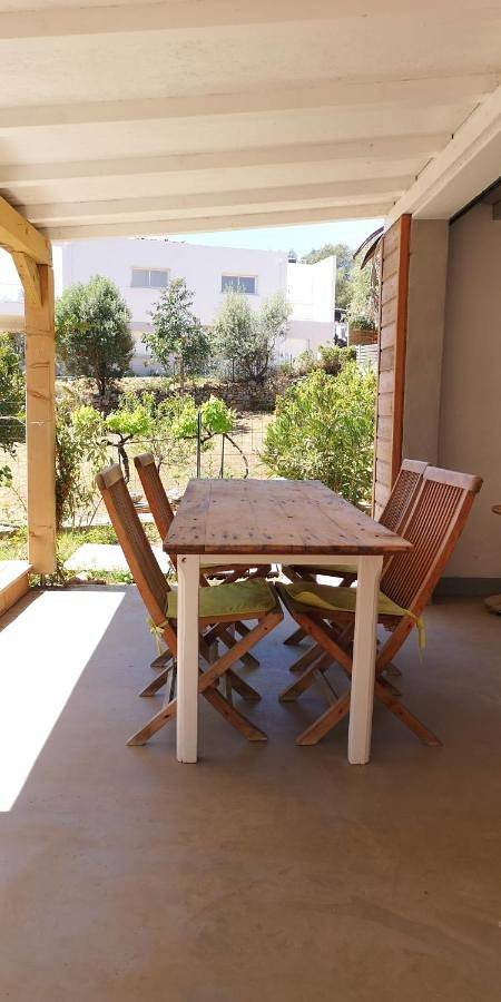 Appartement entier, Apartment with Garden View in Porto Pollo (Corse), Serra-di-Ferro