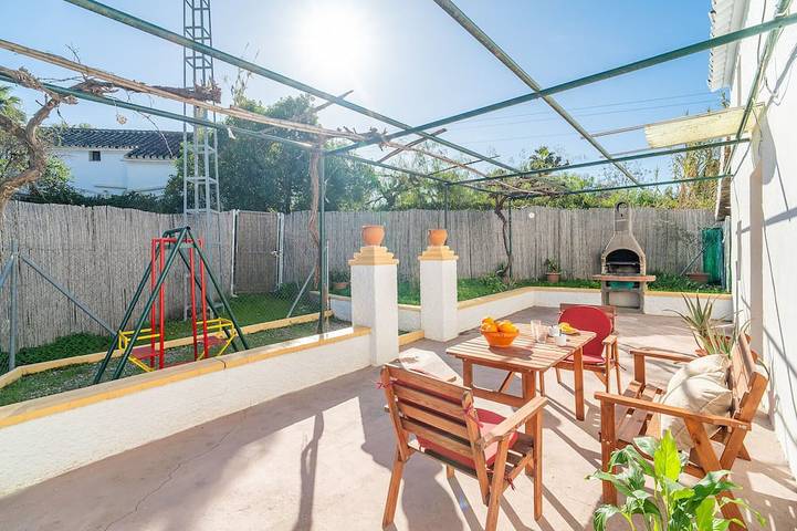 Ferienhaus für 6 Personen, mit Terrasse und Garten, mit Haustier in Coín