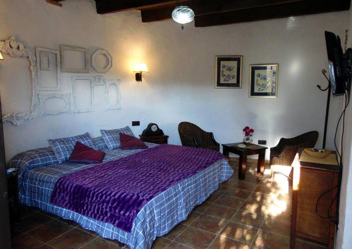 Casa rural para 4 personas, con Terraza además de Piscina y Vistas en Ossa de Montiel
