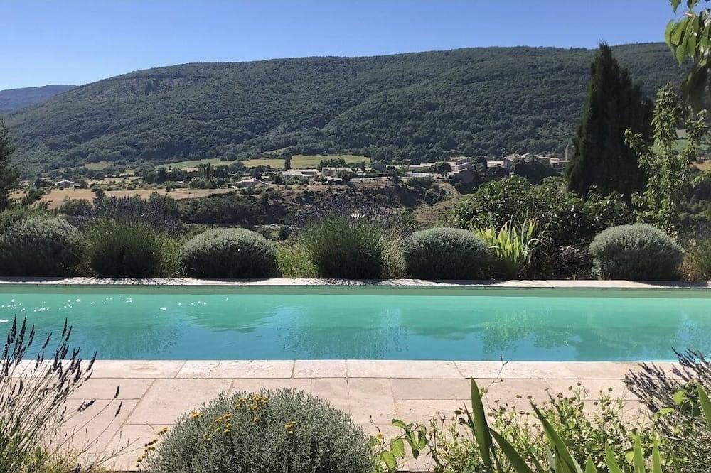 Maison d'architecte en Provence avec vue et piscine in L'Hospitalet, Région de Forcalquier