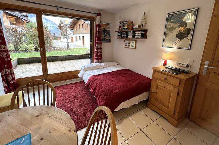 Appartement entier, Super appartement 1 chambre avec vue sur la montagne, proche du centre de Samoëns et du bus de ski in Samoëns, Région de Bonneville
