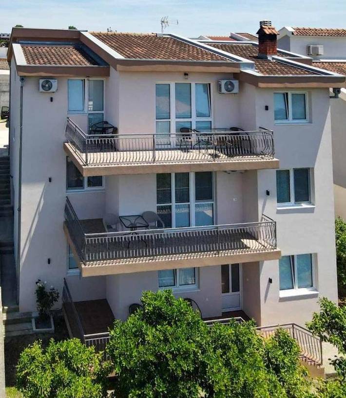 Maison d’hôte pour 5 personnes, avec vue ainsi que jardin et terrasse
