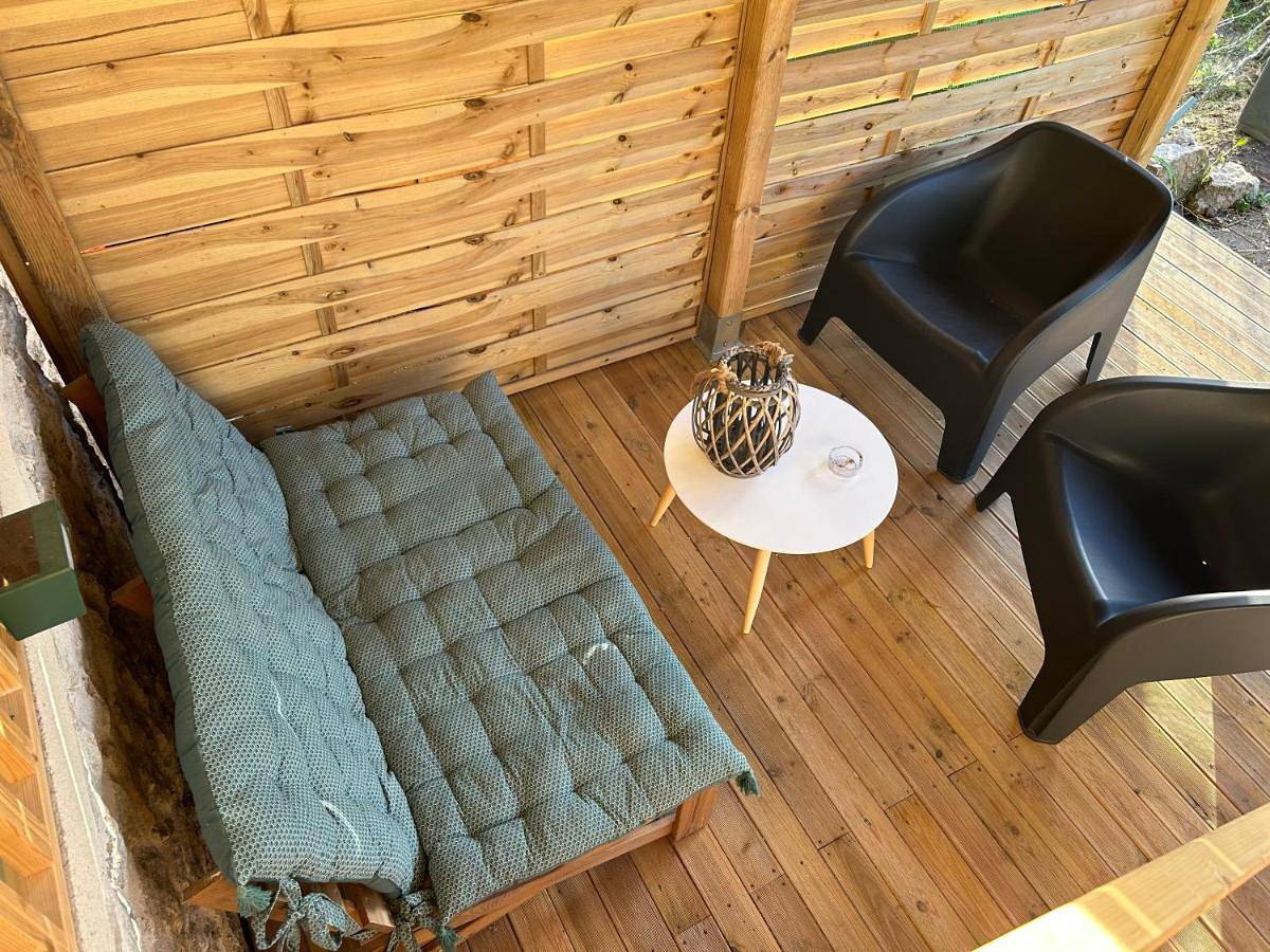 Appartement entier, One-Bedroom Apartment in Digoin, Région de Charolles