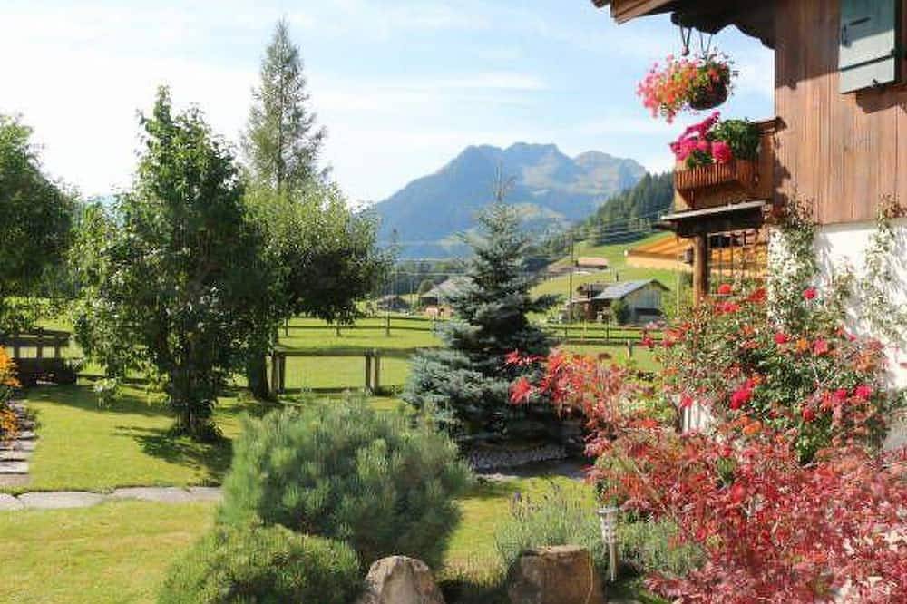 Ganze Wohnung, Baumerhus Appartement/Fewo, Dusche oder Bad, Wc 2-Bettwohnung in Gstaad, Saanen