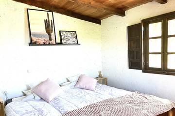 Casa Rural para 14 Personas en Benalgabón, Rincón de la Victoria, Foto 1